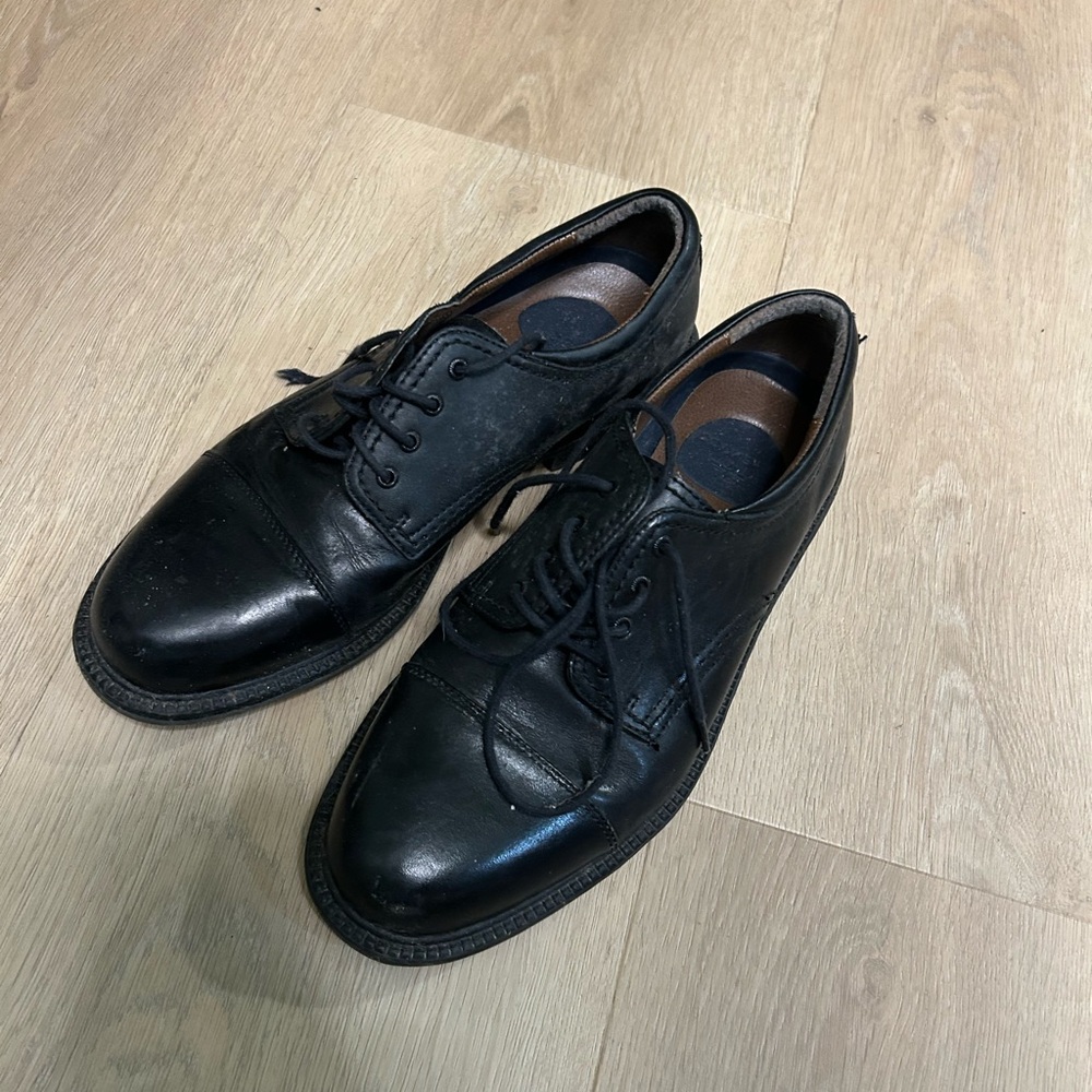 Dockers Classic Black Leather Men's Shoes